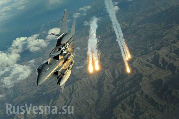 Сирийские бойцы открыли огонь по самолету коалиции США