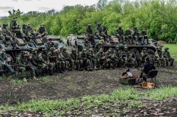 Россия слаба, но... Россия слаба, но...