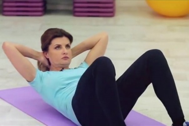 Пользователи сети про зарядку от Марины Порошенко: лучше б мужа закодировала, а то бухает как черт Пользователи сети про зарядку от Марины Порошенко: лучше б мужа закодировала, а то бухает как черт