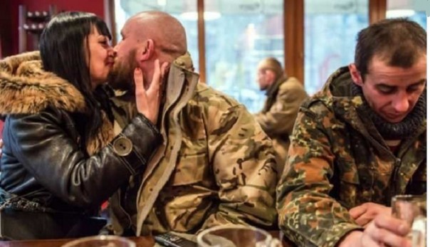 Во Львове директор военного предприятия содержал сеть борделей