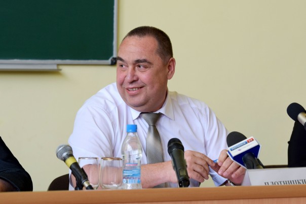 Глава республики провел встречу со студентами ЛГАКИ им. М. Матусовского Глава республики провел встречу со студентами ЛГАКИ им. М. Матусовского