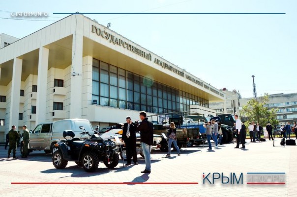 В Крыму прошла выставка техники и вооружения Пограничной службы