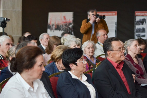 Конференция «Октябрьская революция: мифы и реальность» прошла в Екатеринбурге Конференция «Октябрьская революция: мифы и реальность» прошла в Екатеринбурге