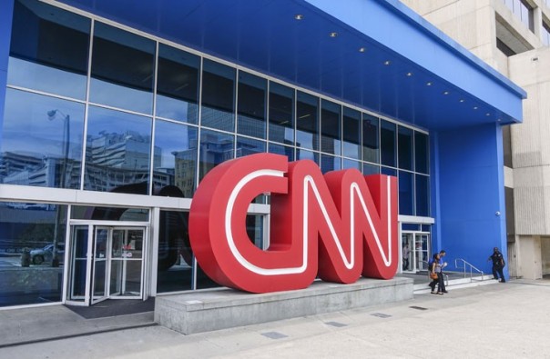 CNN пытается рассказать об испуганной России