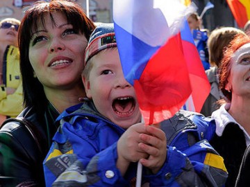 Ostexperte: самые счастливые россияне живут в Москве Петербурге и Крыму