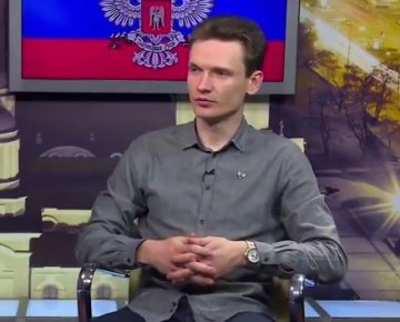 Программа "Без галстуков": Министр связи ДНР Виктор Яценко