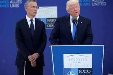 Припевать лучше хором