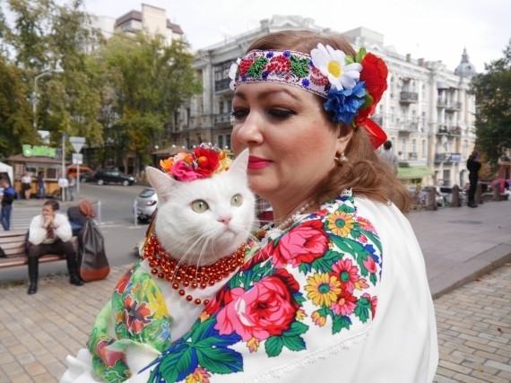 Города-миллионники стремительно заполняют хуторяне... Города-миллионники стремительно заполняют хуторяне...