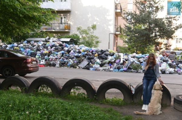 «Мусорную столицу» Украины объявили зоной чрезвычайной экологической ситуации «Мусорную столицу» Украины объявили зоной чрезвычайной экологической ситуации