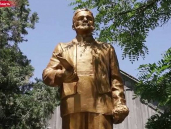 Эрзац-«Асса» по-украински: «Я покоряю города истошным воплем идиота...». Владимир Скачко