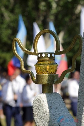 Сводка от НМ ЛНР 27 июня 2017. ''Хлебное перемирие'' в разгаре: ВСУ обстреляли н.п. Веселая Гора Сводка от НМ ЛНР 27 июня 2017. ''Хлебное перемирие'' в разгаре: ВСУ обстреляли н.п. Веселая Гора