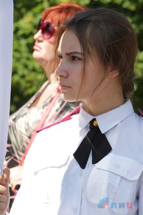 Сводка от НМ ЛНР 27 июня 2017. ''Хлебное перемирие'' в разгаре: ВСУ обстреляли н.п. Веселая Гора Сводка от НМ ЛНР 27 июня 2017. ''Хлебное перемирие'' в разгаре: ВСУ обстреляли н.п. Веселая Гора