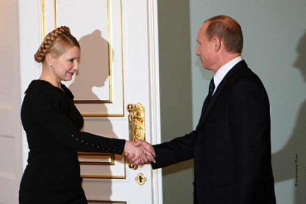 Стокгольмский арбитраж – подарок для Тимошенко. Москва сделала ставку на даму с косой?