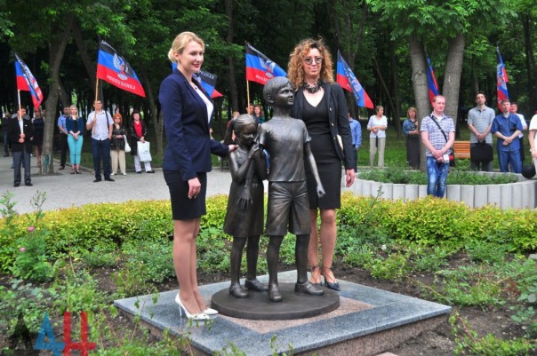 Сводка от МО ДНР 1 июня 2017. Укрофашисты за сутки 65 раза нарушили «режим тишины», выпустили 490 снарядов и мин