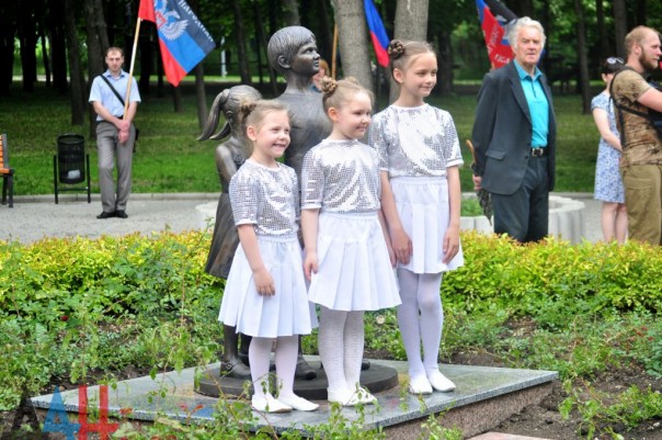 Сводка от МО ДНР 1 июня 2017. Укрофашисты за сутки 65 раза нарушили «режим тишины», выпустили 490 снарядов и мин