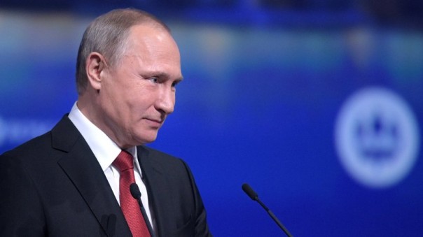 Заканчивайте давайте: на ПМЭФ-2017 Путин рубанул правду-матку про американцев
