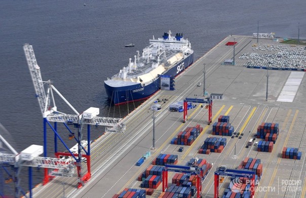 Путин рассказал о роли танкера "Кристоф де Маржери" в освоении Арктики Путин рассказал о роли танкера "Кристоф де Маржери" в освоении Арктики