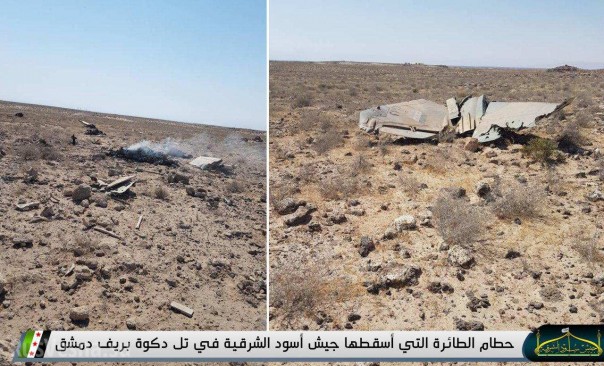 Проамериканские исламисты сбили истребитель МиГ-21 в Сирии в пустыне восточнее Дамаска. [18+] 