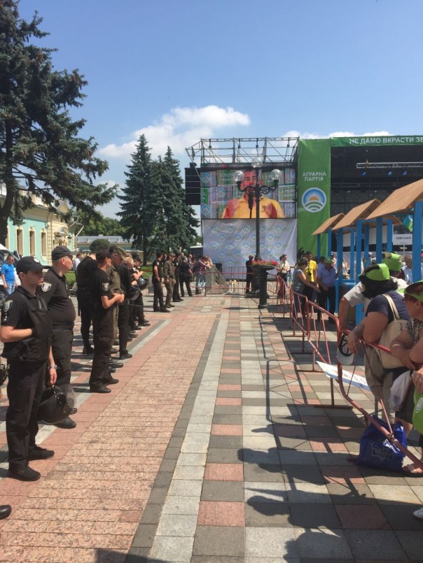 Праздник приближается… Александр Зубченко