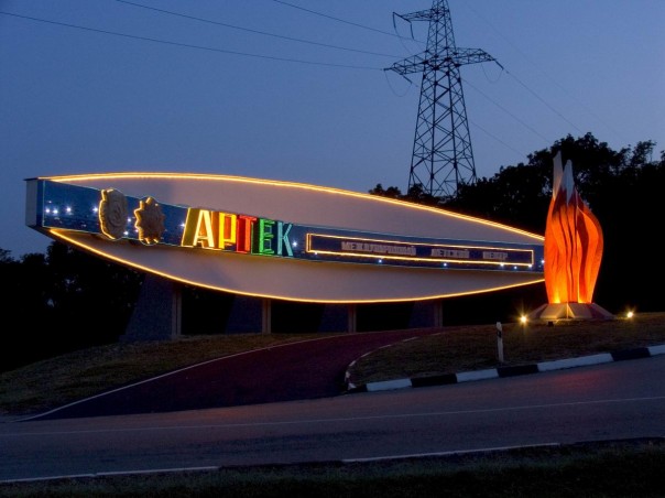 Владимир Путин заявил, что к детскому туризму нужно относиться очень серьёзно Владимир Путин заявил, что к детскому туризму нужно относиться очень серьёзно