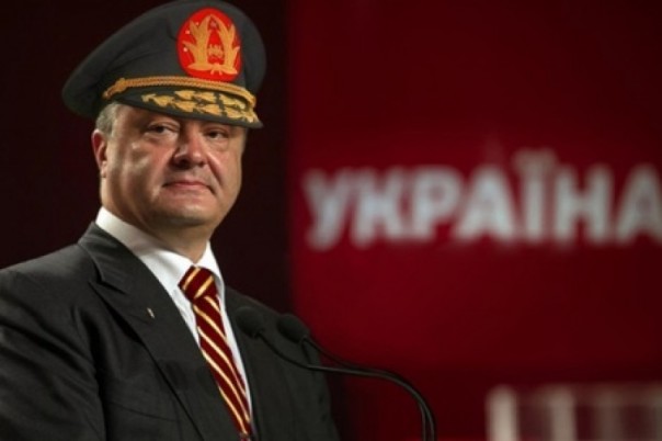 Вялая вертикаль. Почему Порошенко не стал украинским Пиночетом?  