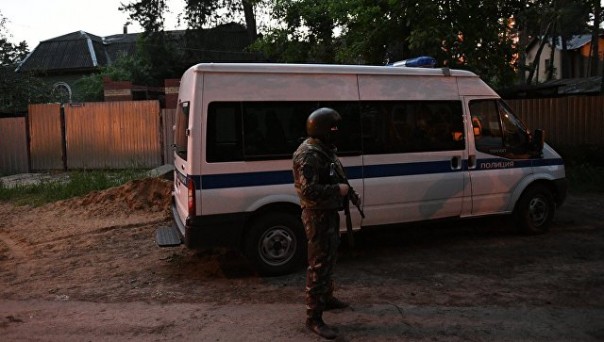 В сгоревшем доме "кратовского стрелка" нашли останки человека В сгоревшем доме "кратовского стрелка" нашли останки человека