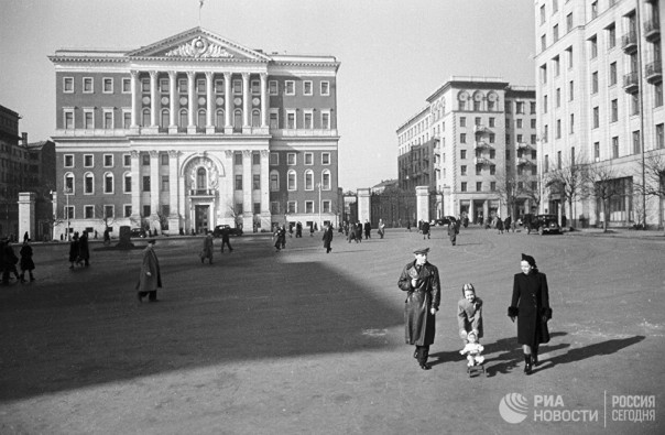 Метод, который не работает: история антироссийских санкций. Ростислав Ищенко Метод, который не работает: история антироссийских санкций. Ростислав Ищенко