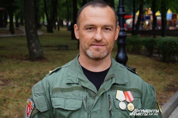 «Сейчас добровольцам тут делать нечего». Первые ополченцы о ситуации в ДНР «Сейчас добровольцам тут делать нечего». Первые ополченцы о ситуации в ДНР