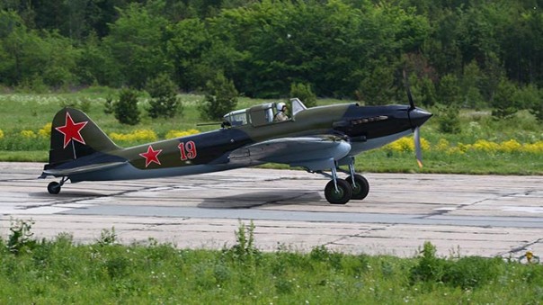 Возвращение легенды: «летающий танк» Ил-2 заметили в небе над Новосибирском Возвращение легенды: «летающий танк» Ил-2 заметили в небе над Новосибирском