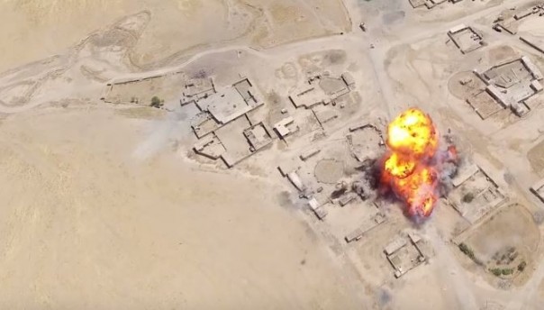 Атака смертника на колонну иракской армии