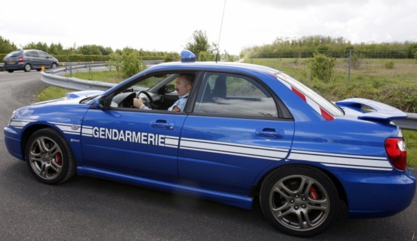 Полторы тонны кокаина выбросило на атлантическое побережье Франции