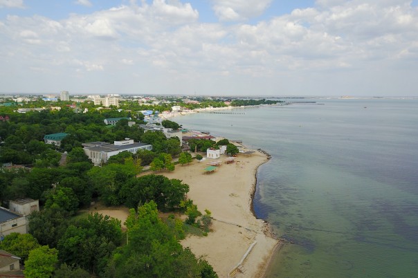 Пустые пляжи Крыма с квадрокоптера Пустые пляжи Крыма с квадрокоптера