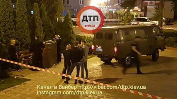 В центре Киева утилизировали хероя АТЫ начальника разведки 54-й ОМБР В центре Киева утилизировали хероя АТЫ начальника разведки 54-й ОМБР