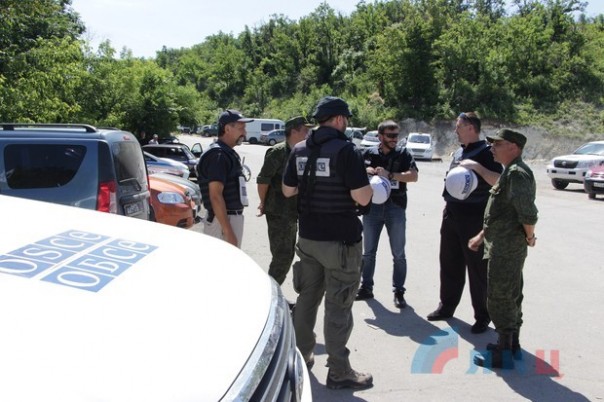 Сводка от НМ ЛНР 23 июня 2017. Брифинг представителя НМ ЛНР под-ка Марочко А. В. и уполномоченного представителя ЛНР на Минских переговорах В. Дейнего