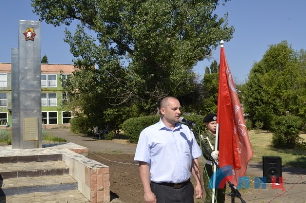 Сводка от НМ ЛНР 27 июня 2017. ''Хлебное перемирие'' в разгаре: ВСУ обстреляли н.п. Веселая Гора Сводка от НМ ЛНР 27 июня 2017. ''Хлебное перемирие'' в разгаре: ВСУ обстреляли н.п. Веселая Гора