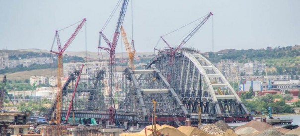 На Украине пожаловались на Керченский мост: «Он представляет опасность»