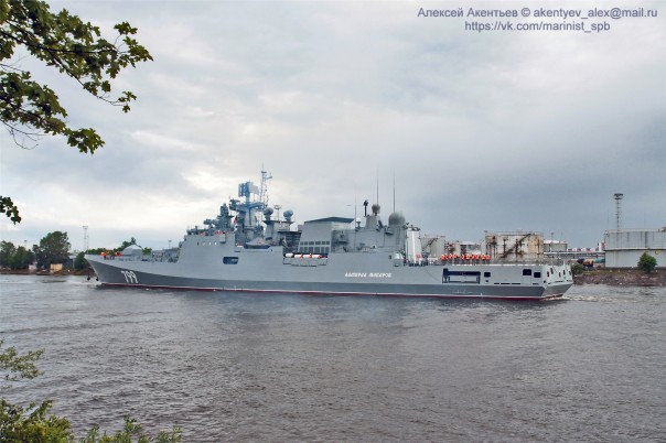 Адмирал Макаров и Серпухов: главные новинки МВМС-2017 попали в объективы Адмирал Макаров и Серпухов: главные новинки МВМС-2017 попали в объективы