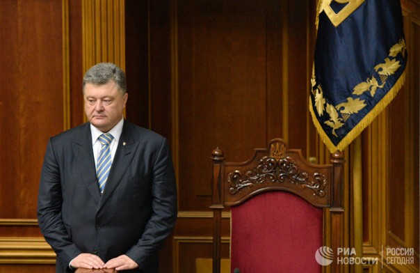 День игрушечной Конституции: почему на Украине не действует основной закон. Ростислав Ищенко