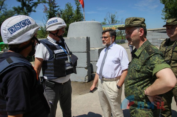 Сводка от НМ ЛНР 30 июня 2017. Укрофашисты за неделю выпустили по территории ЛНР почти 1100 боеприпасов Сводка от НМ ЛНР 30 июня 2017. Укрофашисты за неделю выпустили по территории ЛНР почти 1100 боеприпасов