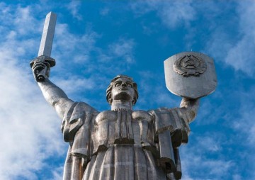 Не место иконе в публичном доме. Юлия Витязева