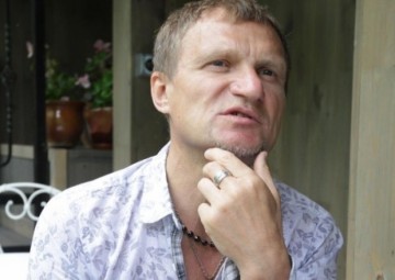 Отпел свое. Олег Скрипка жалуется, что «русскоязычные дебилы» не ходят на его вопли