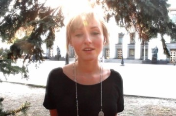 Автор гимна Майдана «Никогда мы не будем братьями» Настя Дмитрук смылась в Чехию