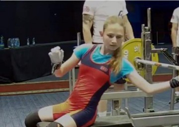 Девочка из приморской глубинки стала чемпионом мира по пауэрлифтингу