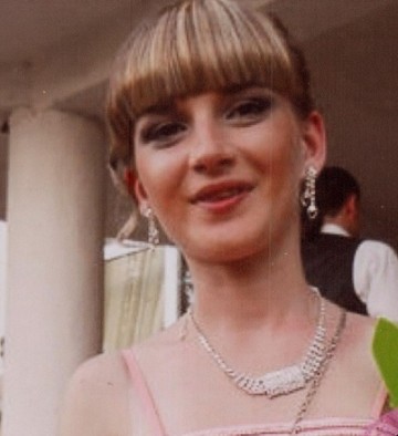 Она сама выбрала путь оккупанта…