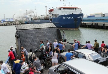 Наказание для всех: 20 уголовных дел за переправу в Крыму