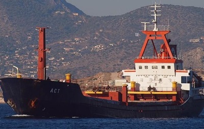 Береговая охрана Греции обстреляла турецкое судно