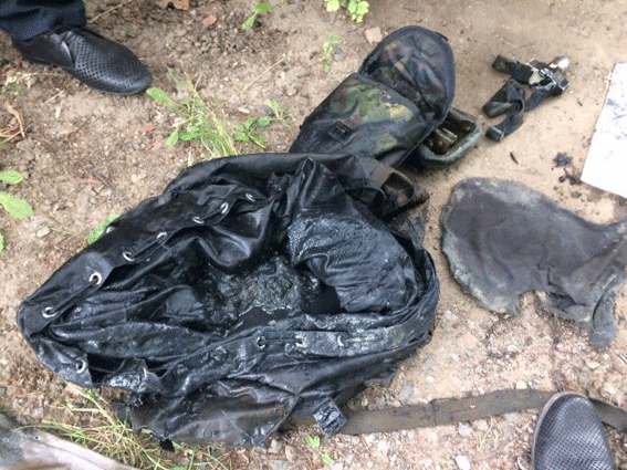 Не любят хрюмбергов: то табло начистят, то в карьере утопят Не любят хрюмбергов: то табло начистят, то в карьере утопят