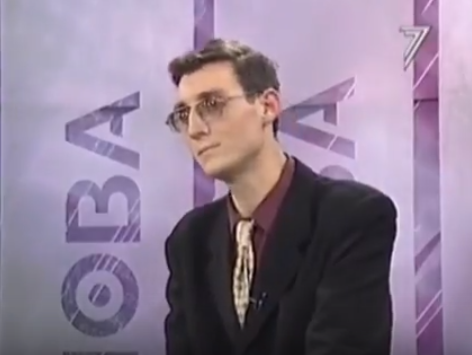 Путь шизофреника с нацизмом в Россию или сбитая ворона