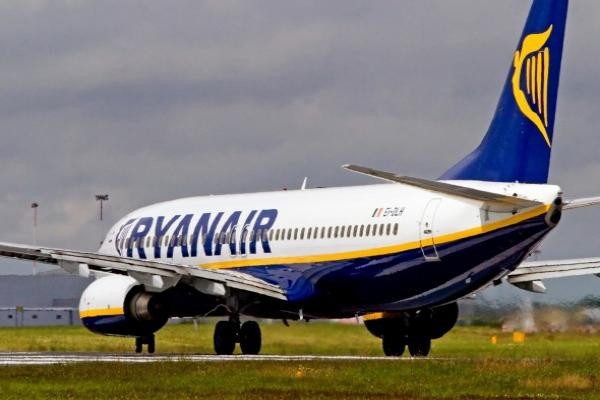 Сеть высмеяла украинцев из-за ухода авиакомпании Ryanair: «Прощай, безвиз»