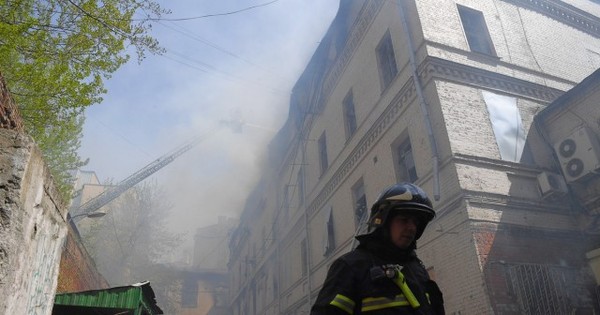 Попрошайка случайно сжёг свою пятикомнатную квартиру на Арбате в Москве